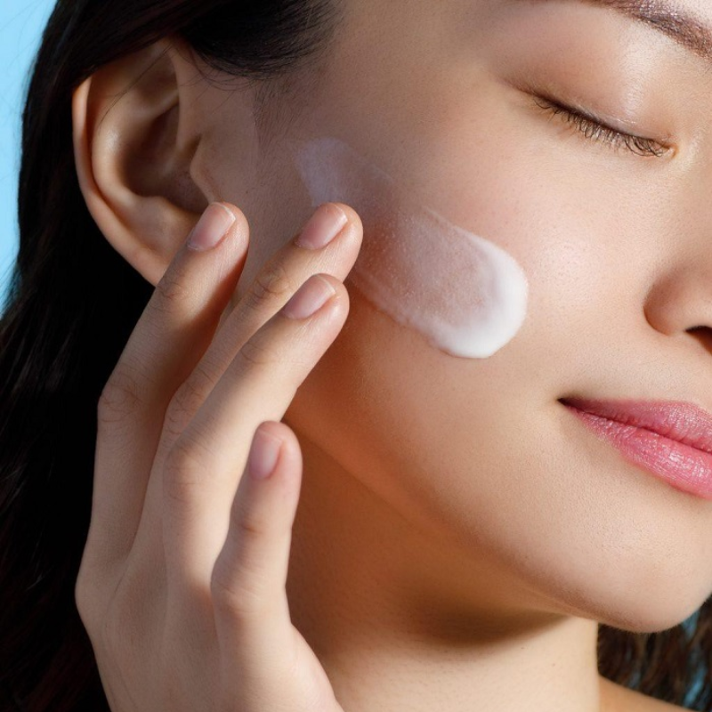 Kem chống nắng Hàn Quốc cho da nhờn có tác dụng kiềm dầu