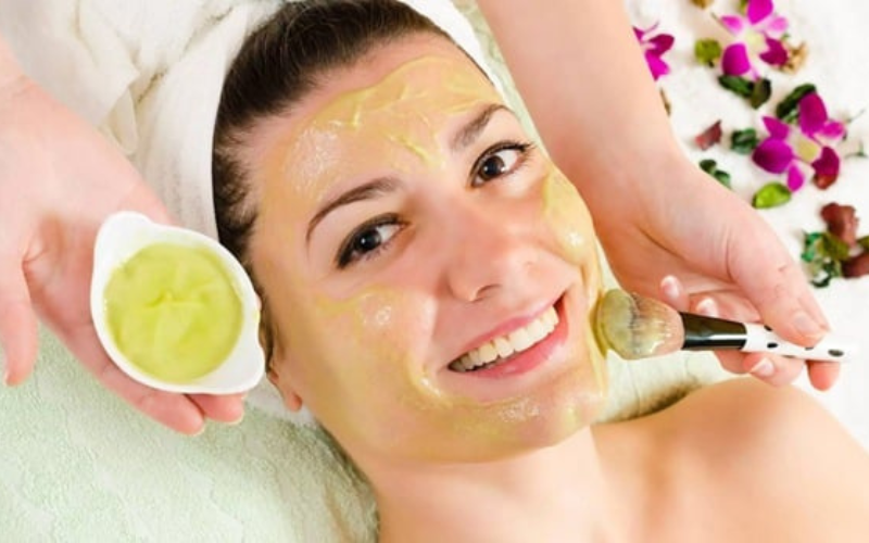 cách đắp mặt nạ trứng gà trị nám